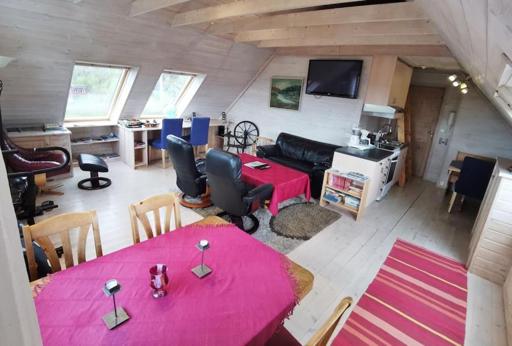 Topfloor Apartment Separate Entranc Nice View Stord Fitjar المظهر الخارجي الصورة